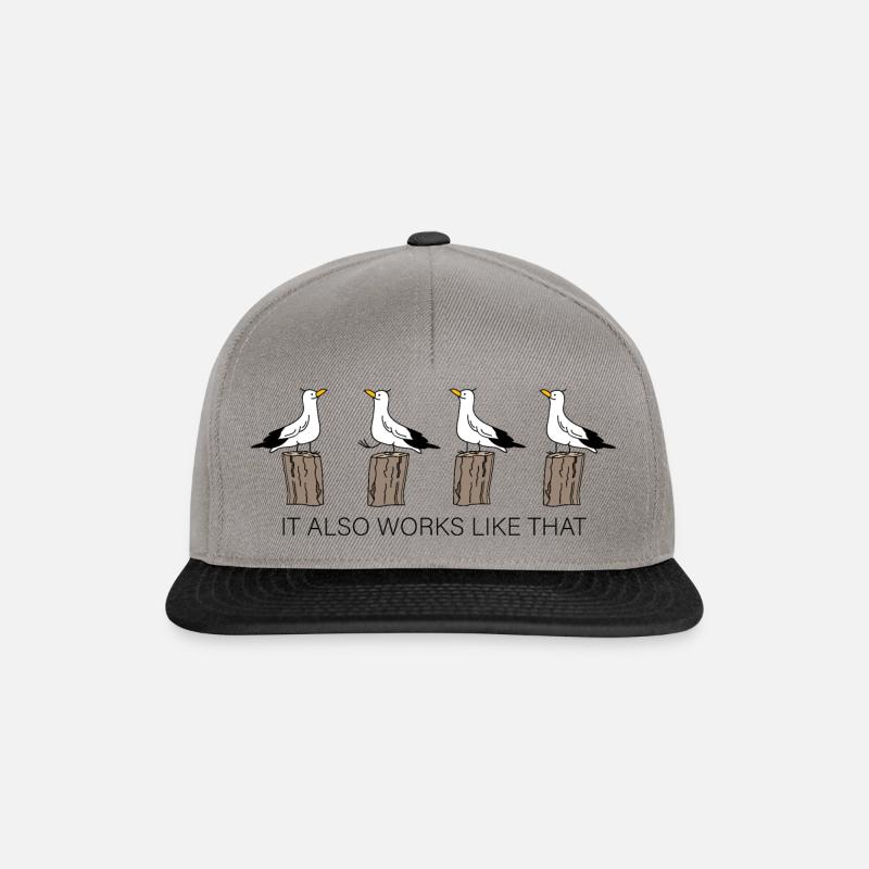 Funny seagulls keep their distance - Snapback Cap - graphite/black