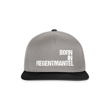 Geboren in Regenmantel - Deutschland - Snapback Cap - Graphit/Schwarz - Vorne