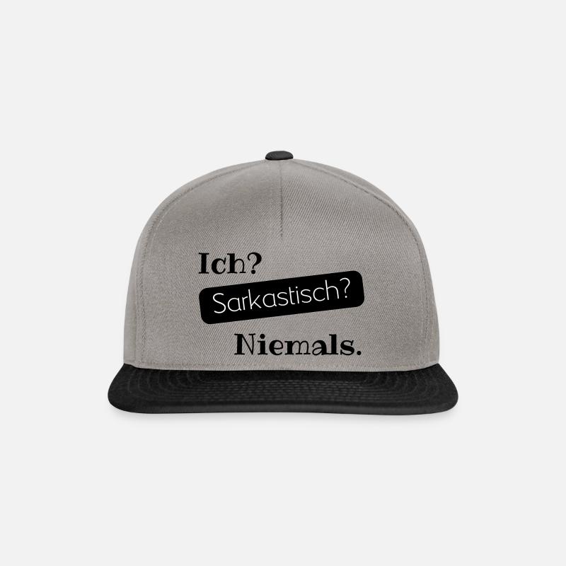 Ich? Sarkastisch? Niemals. - Snapback Cap - Graphit/Schwarz