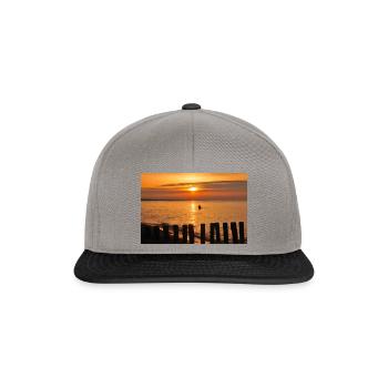 Angler im Sonnenuntergang - Snapback Cap - Graphit/Schwarz - Vorne