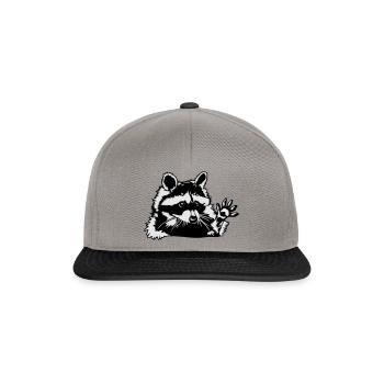 Waschbär Toni winkt niedlich - Snapback Cap - Graphit/Schwarz - Vorne