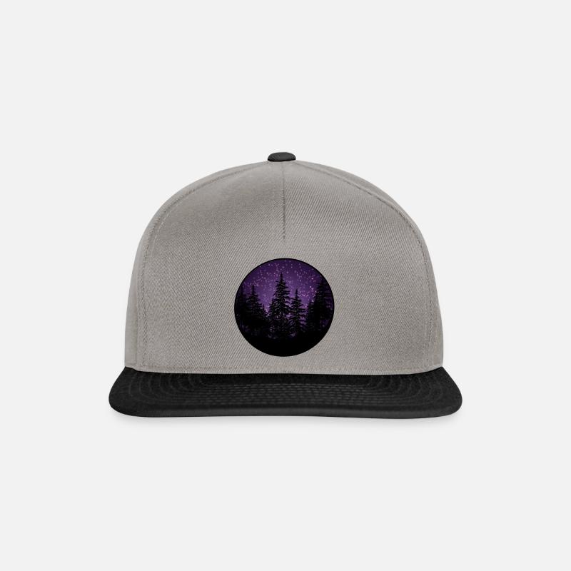 Forêt sombre avec fond violet - Casquette snapback - gris graphite/noir