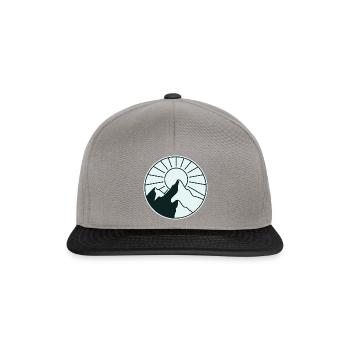 Berge im Sonnenuntergang - Snapback Cap - Graphit/Schwarz - Vorne