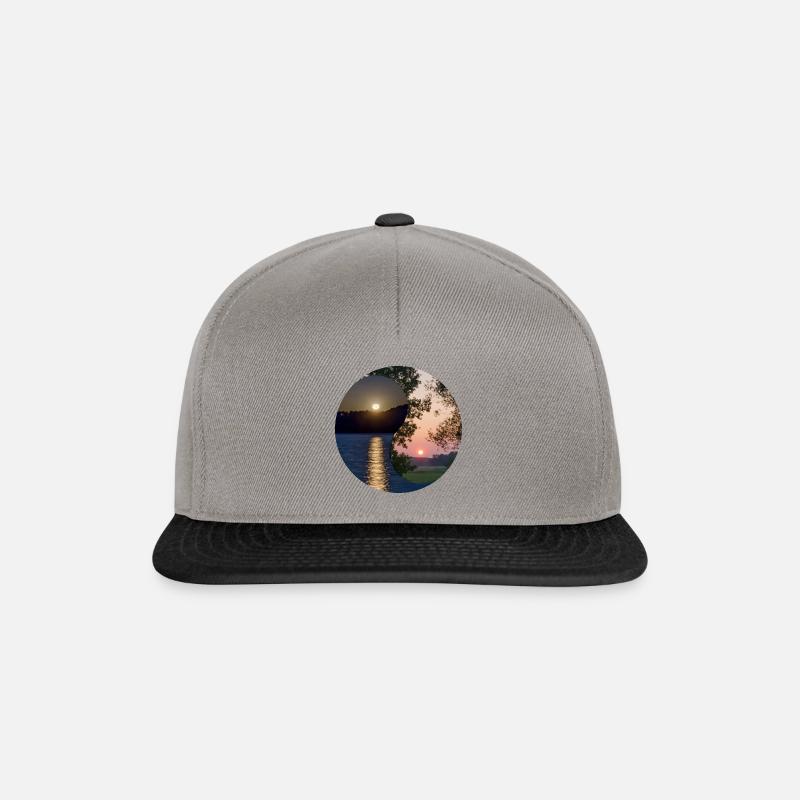 Yin und Yang des Mond- und Sonnenaufgangs - Snapback Cap - Graphit/Schwarz