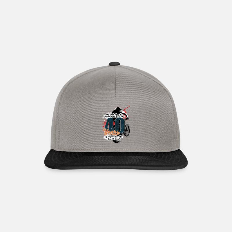 Mountainbiker - 40. Geburtstag - Snapback Cap - Graphit/Schwarz