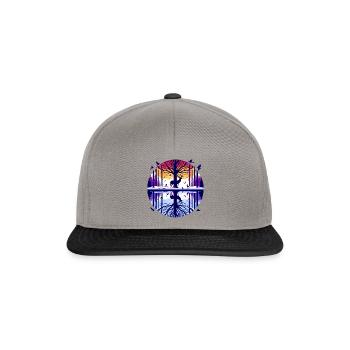 Large deer standing in snowy forest with birds - Snapback Cap - graphite/black - Front