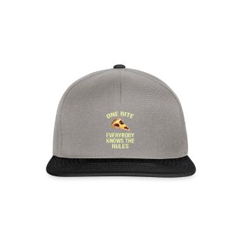 one bite pizza everybody knows the rules - Snapback Cap - graphite/black - Front
