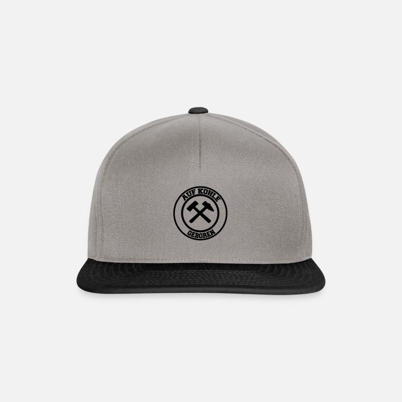 Auf Kohle Geboren , Bergbau mit Schläge und Eisen - Snapback Cap - Graphit/Schwarz