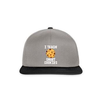 I Teach Smart Cookies - Snapback Cap - graphite/black - Front