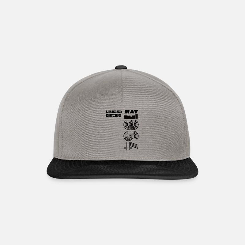 Geburtstag Mai 1964 - Snapback Cap - Graphit/Schwarz