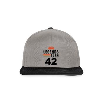 42 Birthday, Legends turn 42 - Snapback Cap - graphite/black - Front
