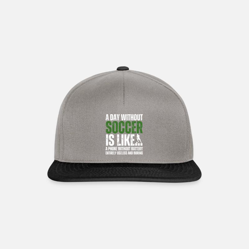A DAY WITHOUT SOCCER IS LIKE PHONE WITHOUT BATTERY - Snapback Cap - graphite/black