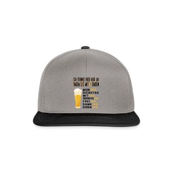 Bier Ich trinke Bier nur an Tagen die mit G enden - Snapback Cap - Graphit/Schwarz - Vorne
