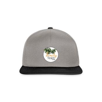 Familie on tour - Partnerlook - Snapback Cap - Graphit/Schwarz - Vorne