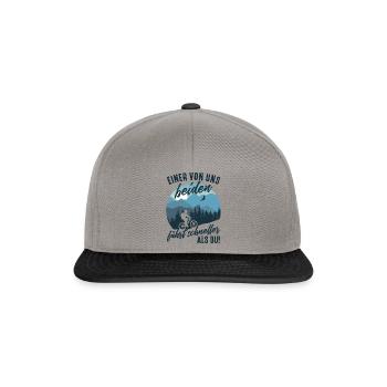 Fahrrad fahren Rennrad Spruch Einer von uns beiden - Snapback Cap - Graphit/Schwarz - Vorne