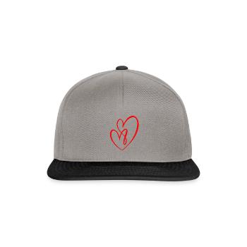 Verschlungene Herzen - rot - Snapback Cap - Graphit/Schwarz - Vorne
