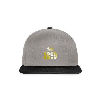 89 Zahl Krone Gold - Snapback Cap - Graphit/Schwarz - Vorne