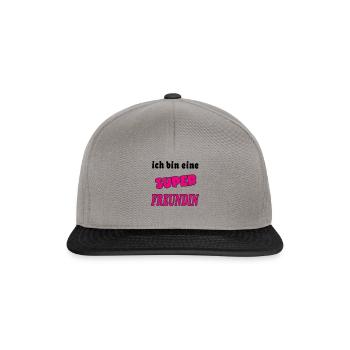 Ich bin eine Super FREUNDIN AMIE - Snapback Cap - Graphit/Schwarz - Vorne