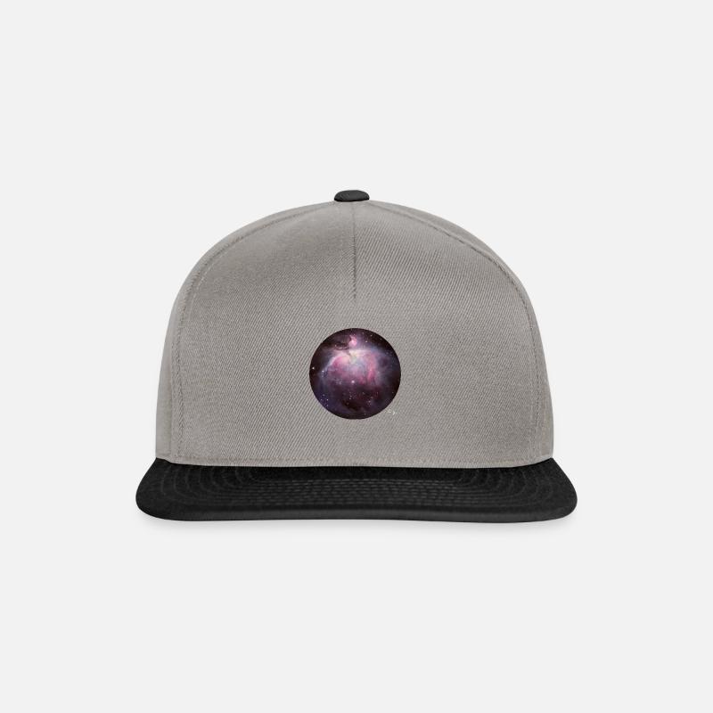 M42 Orionnebel - Snapback Cap - Graphit/Schwarz