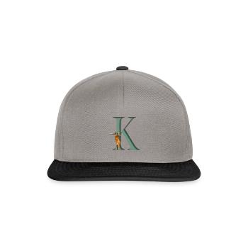 Buchstabe K, Eisvogel - Snapback Cap - Graphit/Schwarz - Vorne