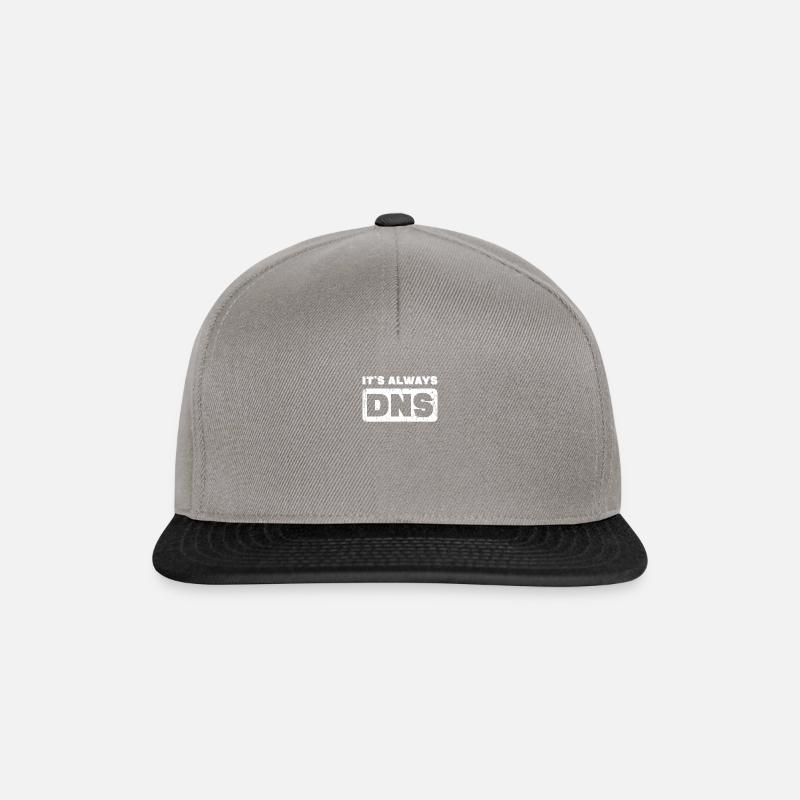 Es ist immer DNS - Informationstechnologie - Snapback Cap - Graphit/Schwarz