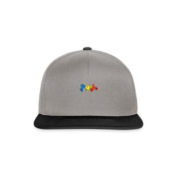 Silhouette von drei Mann auf einem Motorrad mit - Snapback Cap - Graphit/Schwarz - Vorne