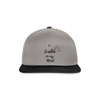 Sunshine on my Mind (2) - Snapback Cap - Graphit/Schwarz - Vorne