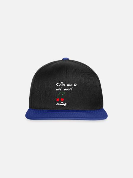 With me is not good cherry eating - Fun T-Shirt - Snapback Cap - Schwarz/Königsblau