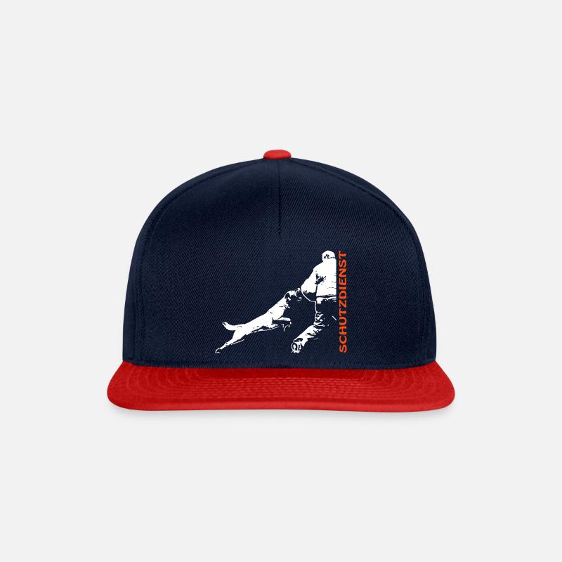 Malinois beim Schutzdienst, invertiert - Snapback Cap - Navy/Rot