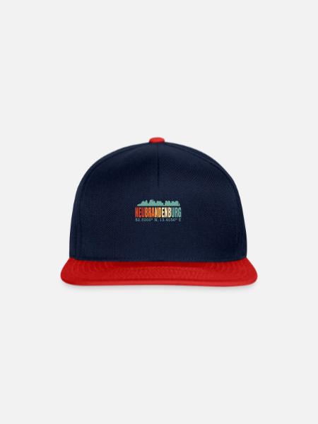 Neubrandenburg - Snapback Cap - Navy/Rot