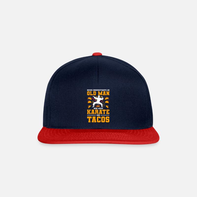 Never Underestimate An Old Man Who Loves Karate - Snapback Cap - navy/red