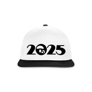 Pilze sammeln 2025, Pilze 2025, Mykologie 2025 - Snapback Cap - Weiß/Schwarz - Vorne