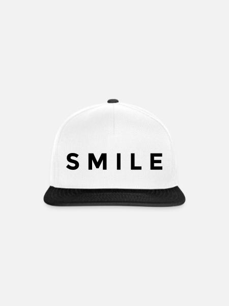 Smile Shirt - Snapback Cap - Weiß/Schwarz