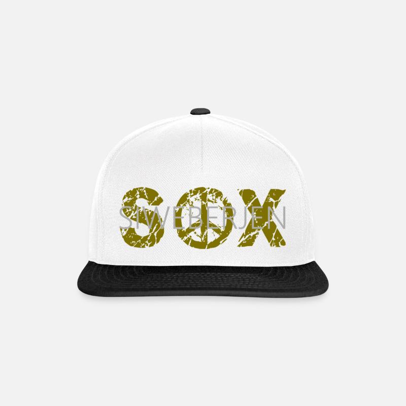 Transylvania - Snapback Cap - white/black