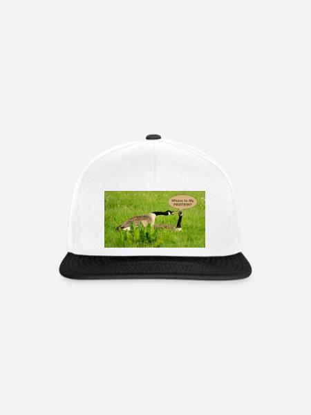 Gans - Wo ist mein Protein - Snapback Cap - Weiß/Schwarz