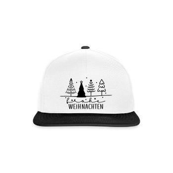 Frohe Weihnachten Design mit Tannenbäumen - Snapback Cap - Weiß/Schwarz - Vorne