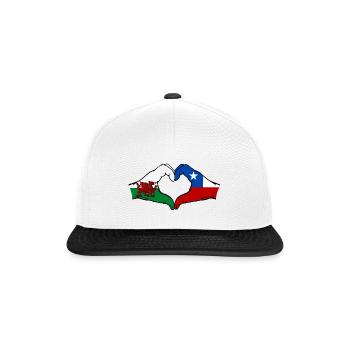 Wales Chile Flagge Hände Herzform - Snapback Cap - Weiß/Schwarz - Vorne