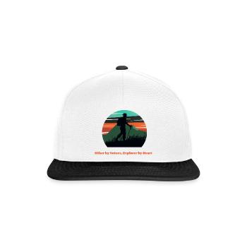 Hiker by Nature, Explorer by Heart - Snapback Cap - Weiß/Schwarz - Vorne