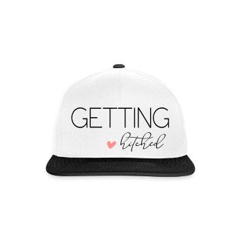 Getting Hitched! Personalisierbar - Snapback Cap - Weiß/Schwarz - Vorne