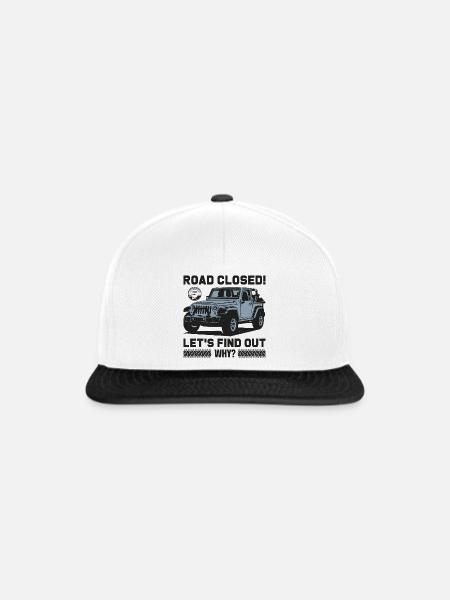 Geschlossene Straße Jeep Design - Snapback Cap - Weiß/Schwarz