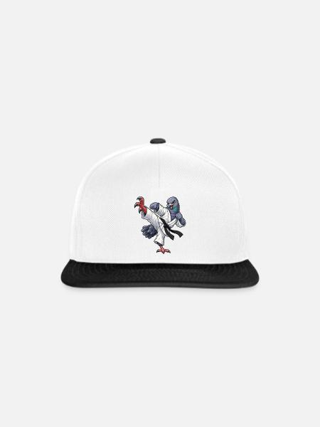 Taube beim Karate - Snapback Cap - Weiß/Schwarz