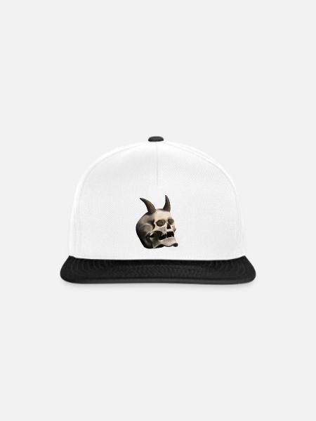Totenkopf mit Hörnern - Teufelsschädel - Snapback Cap - Weiß/Schwarz