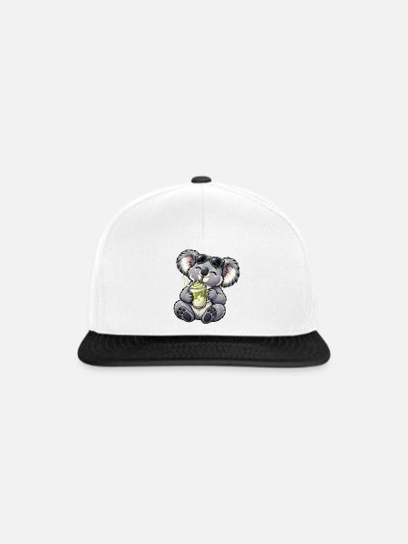 Süßer Koala mit Matcha Latte - Snapback Cap - Weiß/Schwarz
