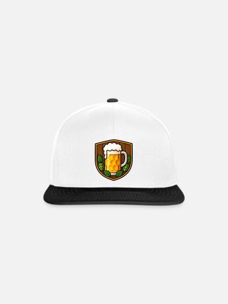 Bierkrug Shield Motiv - Snapback Cap - Weiß/Schwarz