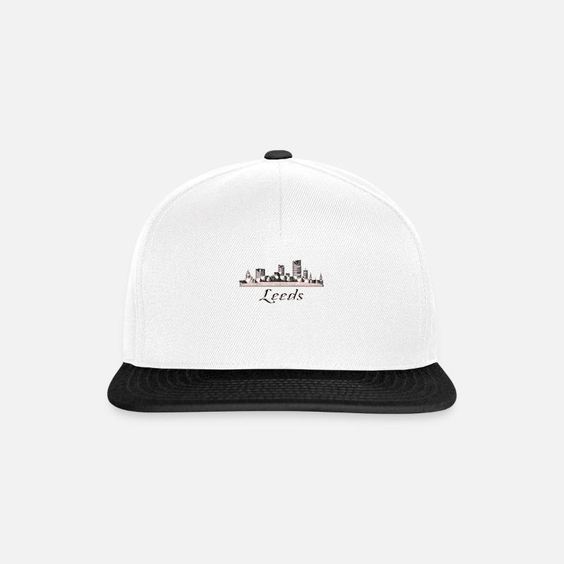 Leeds - Snapback Cap - white/black