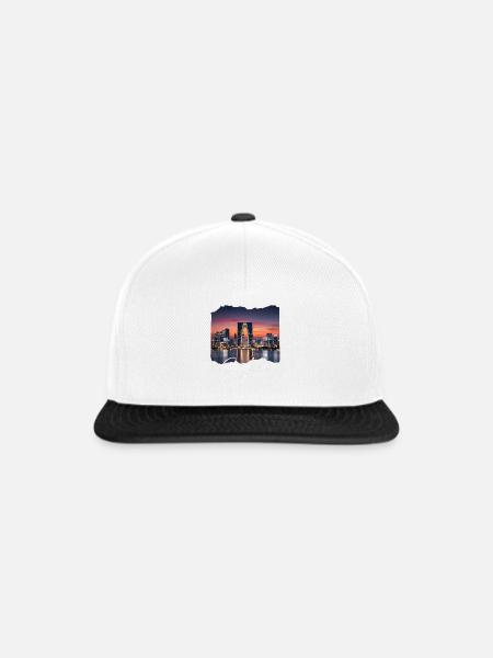 Suzhou Skyline Abendrot Script - Snapback Cap - Weiß/Schwarz