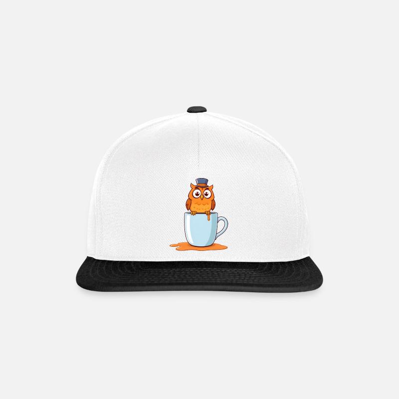 Skurrile Eule sitzt auf blauem Becher - Snapback Cap - Weiß/Schwarz