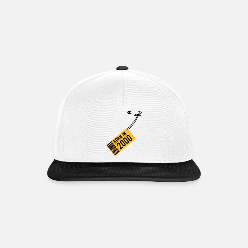 Geburtstag - Born in 2000 - Snapback Cap - Weiß/Schwarz