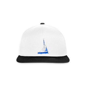 Segelboot im Wasser Blau - Snapback Cap - Weiß/Schwarz - Vorne