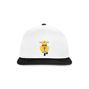 sonnengelber Roller mit aufregendem Kennzeichen - Snapback Cap - Weiß/Schwarz - Vorne
